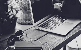 乐鱼体育：在热爱与理性之间点亮体育娱乐的新航线