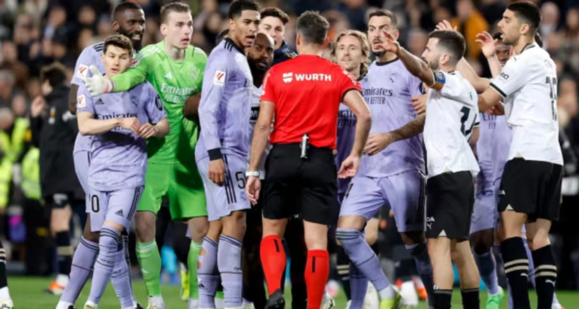 阿斯报：法院受理西甲上诉，命令西足协对皇马进行纪律处分